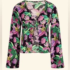 Express XL Floral Bell Sleeve Women's Top